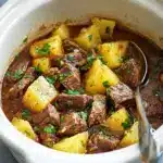 Slow Cooker Steak and Cheddar Potato Casserole Recipe