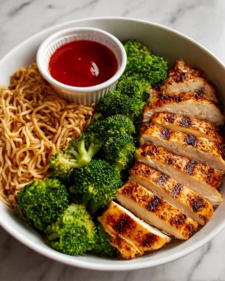 Spicy Garlic Chicken and Broccoli Noodle Bowls Recipe